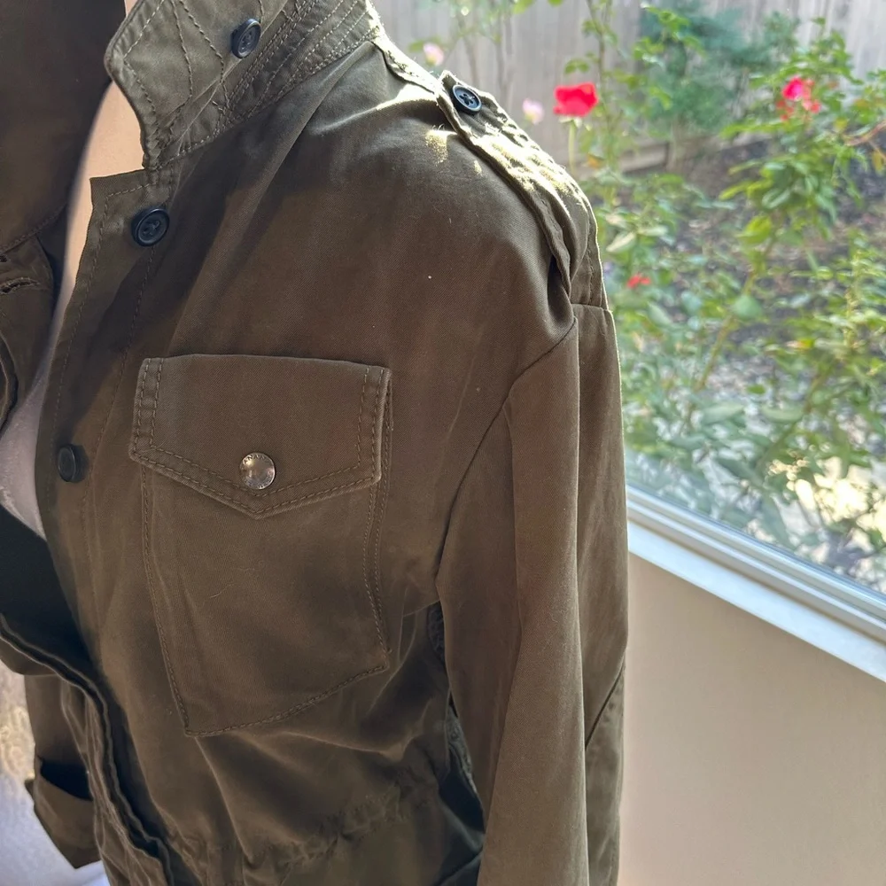 Banana Republic Army Green/khaki casual jacket. Ladies Medium.Like - Picture 5 of 7